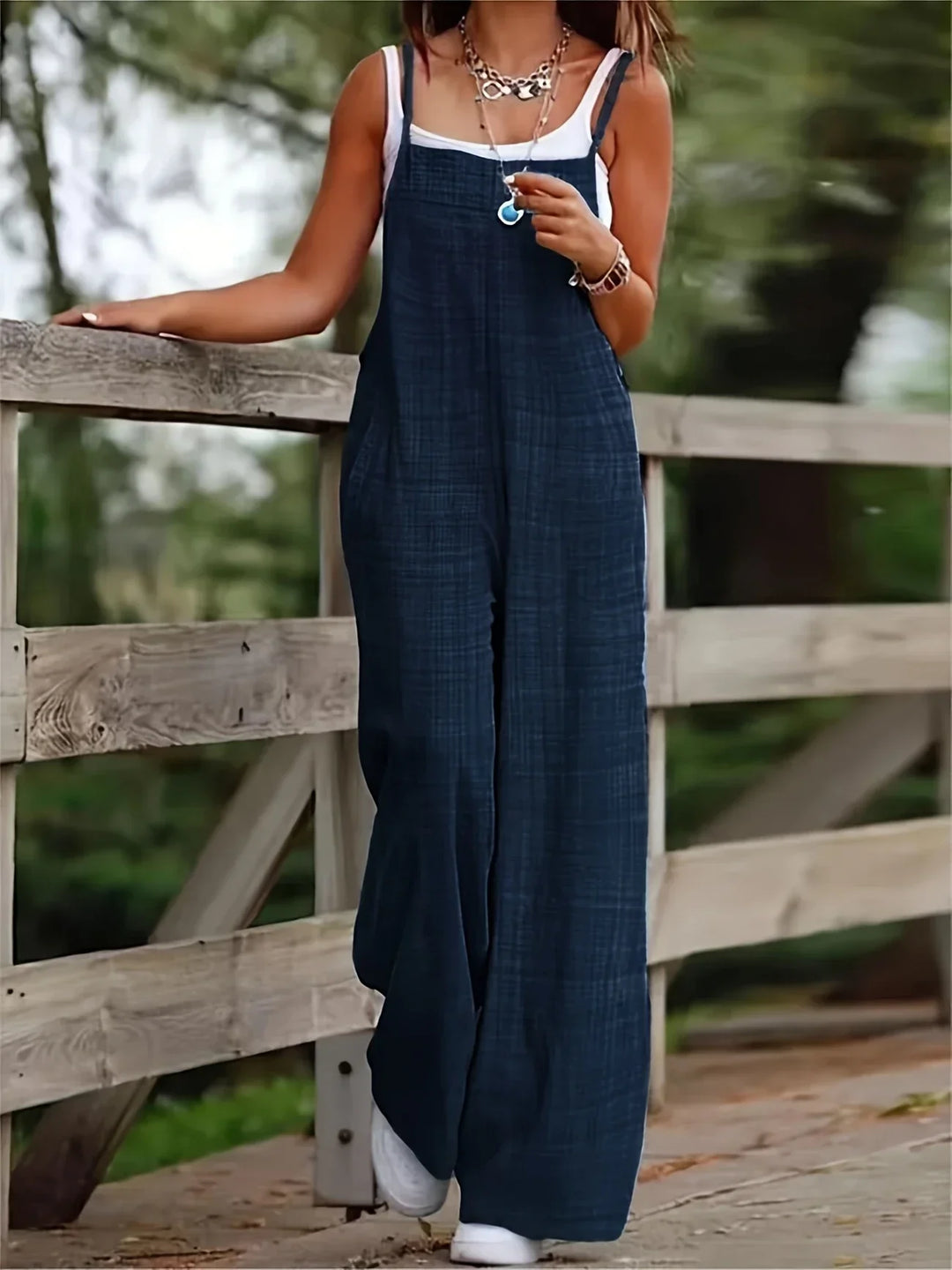 Annia – Lässiger Overall mit weitem Bein und Taschen